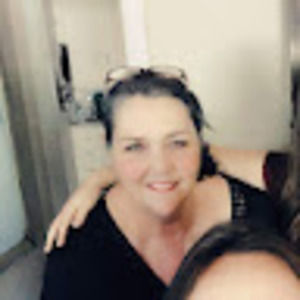 Meet your Posher, Debra